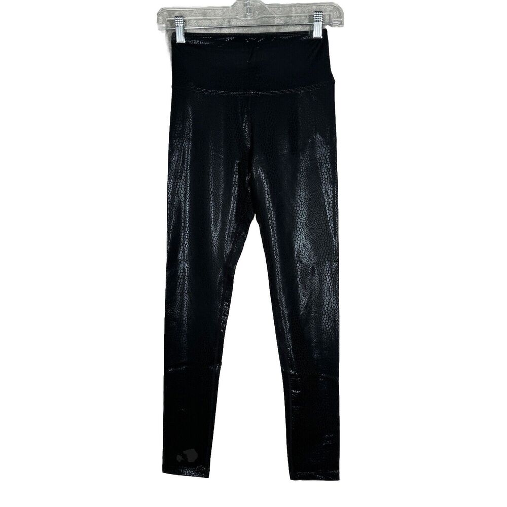 Elerctric Yoga Pants Womens XS Black Skinny Leg Shiny Snake Print Rocker‎ Edgy